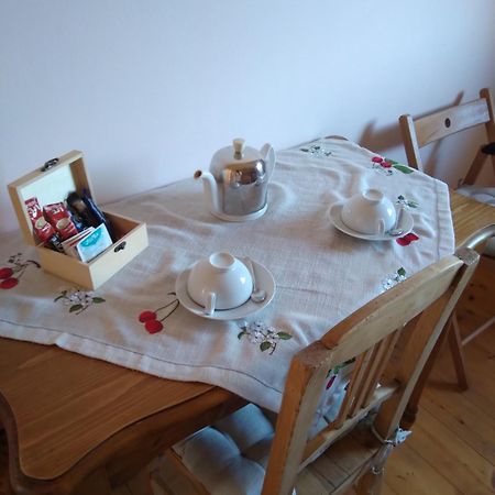 Les Dames De La Saugiat Bed & Breakfast Le Fied Exterior photo